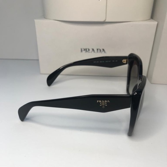 New authentic Prada Sunglasses PR 16RS 1AB0A7 Black Grey Gradient - Picture 7 of 17